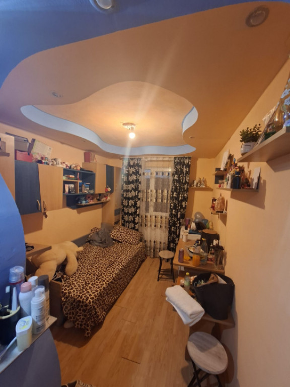 Camera de camin, 12 mp, zona Craiovita Noua-Racheta