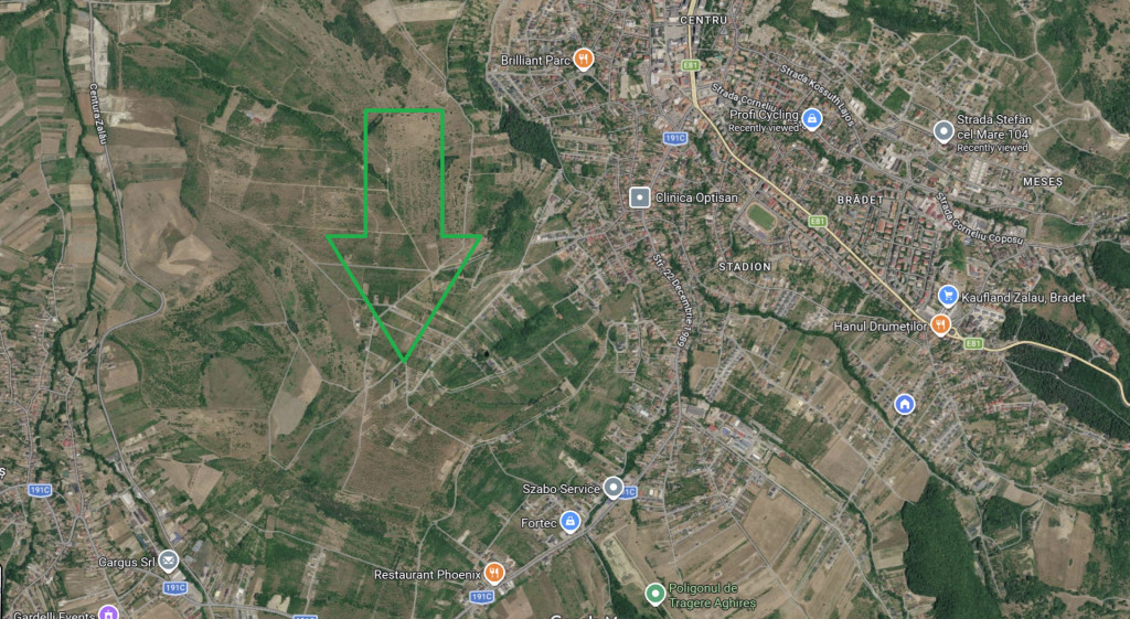 Teren intravilan 6,2 ari, front 18 ml, Livada SCPP, Cerbului