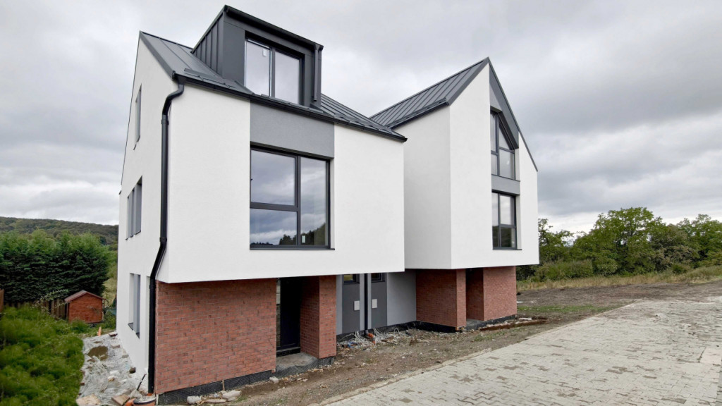 Duplex NZEB, 5 camere, 4 bai, 151mp utili, zona Faget