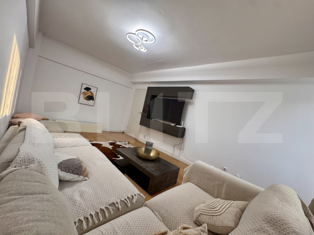 Apartament 3 camere, 75 mp, zona Ultracentrală