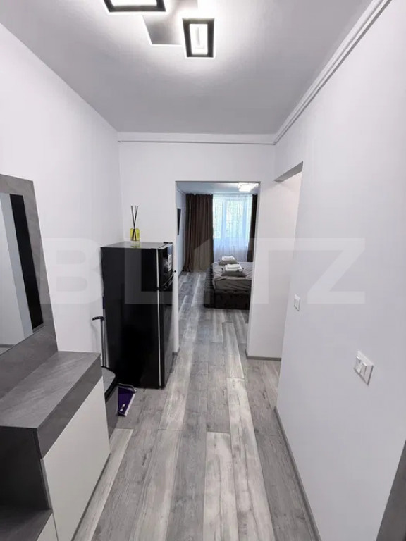Apartament o camera, decomandat, 37 mp, zona IC Frimu