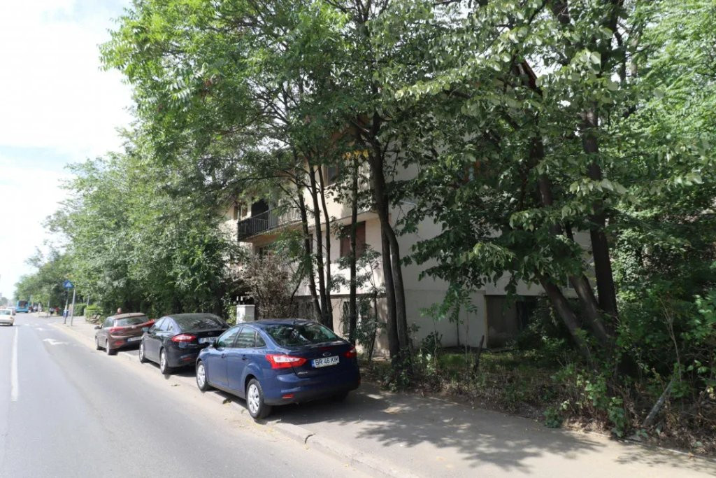 Apartament 2 camere-50 mp-Centrala proprie-Barbu Vacarescu