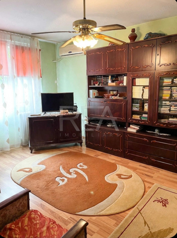 3 camere "Metrou Brâncoveanu 15 min pe jos / 4 min cu STB.