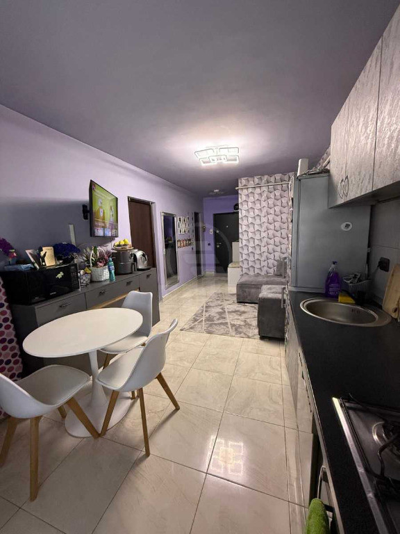 Apartament cu 2 camere + dormitor amenajat la etaj, zona Stejarului