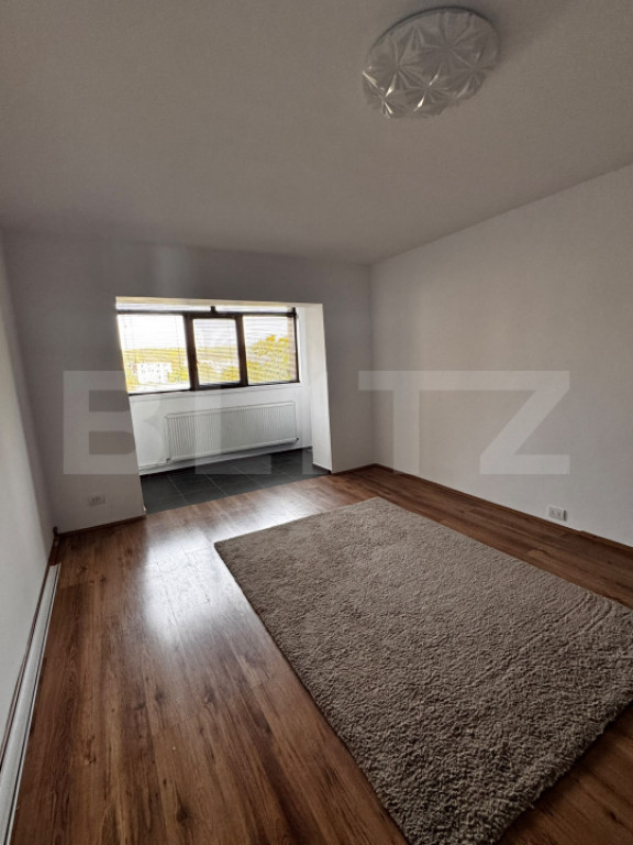 Apartament 3 camere, 64.29 mp, zona Materna