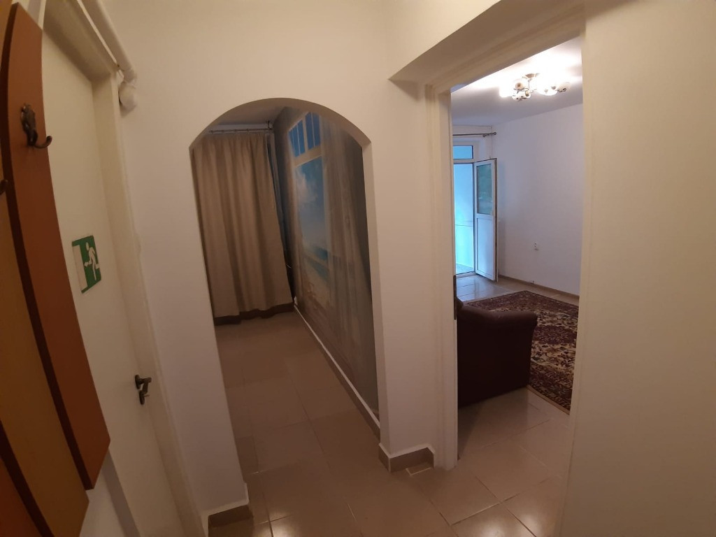 Închiriez spațiu nerezidențial Apartament 2 camere bloc 4et.Dr.taberei
