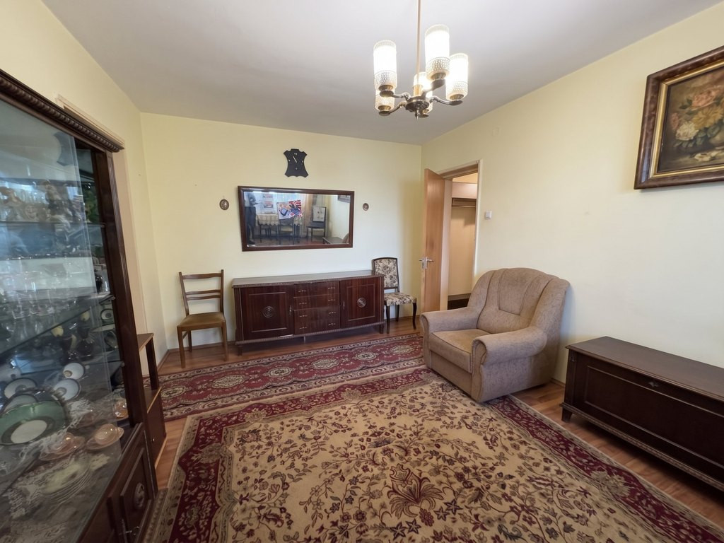 Apartament 4 camere | Favorit – Drumul Taberei | Etaj 2/4 |