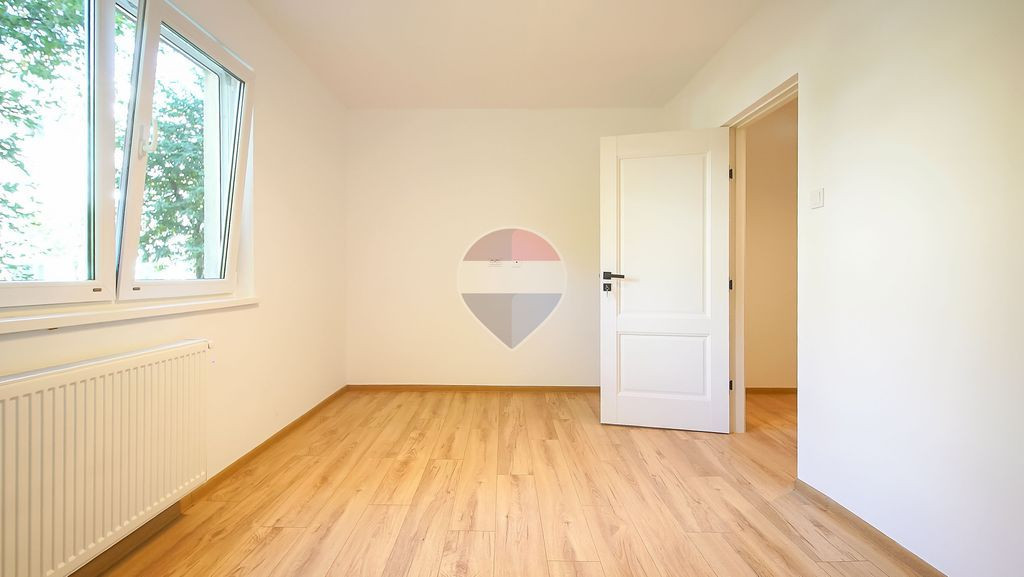 Apartament 2 camere | Renovat integral | Balcon | Cometei- Piața Astra