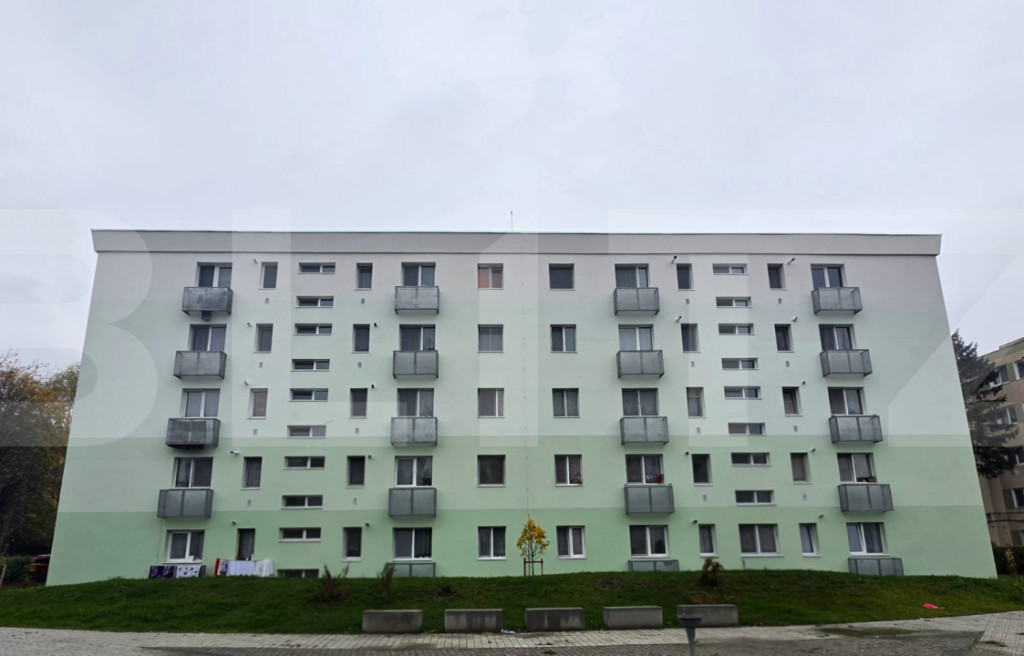 Apartament cu 2 camere,intr-un bloc izolat recent,zona Ciucu