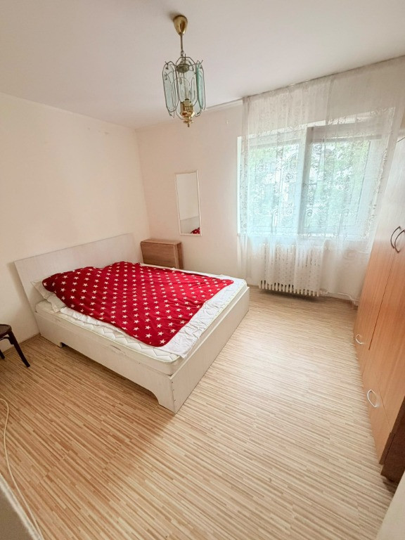 Apartament 3 camere Teatrul Eminescu