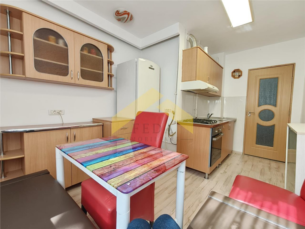 Apartament 2 camere de in zona Aurel Vlaicu