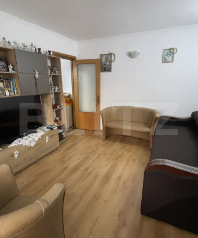 Apartament 2 camere, 41 mp, zona Trivale