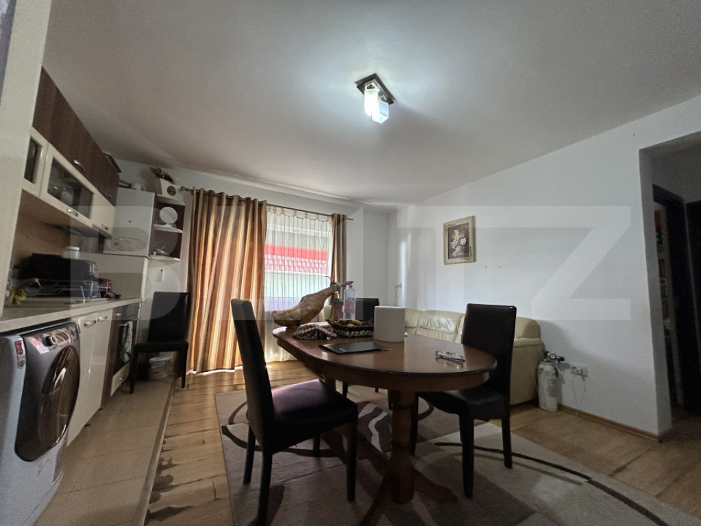 Apartament cu 3 camere de vânzare în Gherla – 57,44 mp,