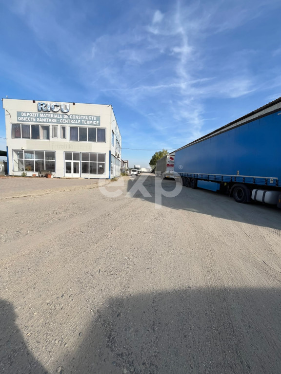 De inchiriat spatiu comercial openspace 300 mp in Gaesti
