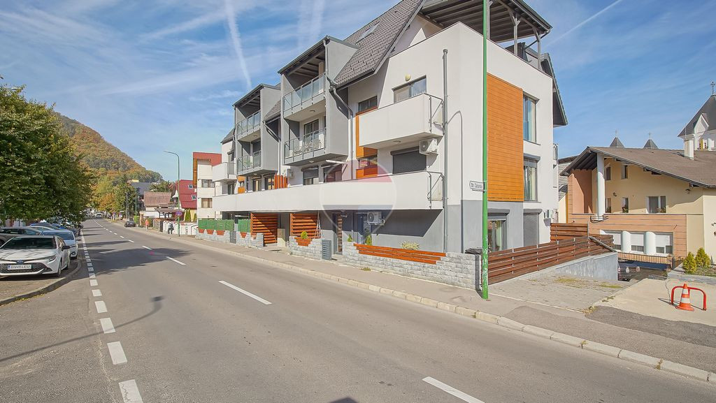 Apartament premium tip vilă, cu terasă de 70 mp, garaj | Răcădău
