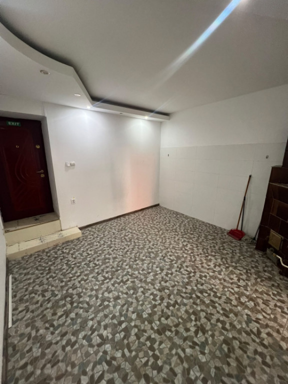 Spatiu comercial , zona centru