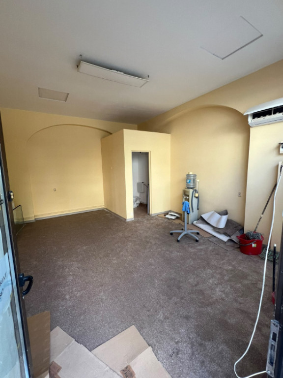 Spatiu comercial , zona centru