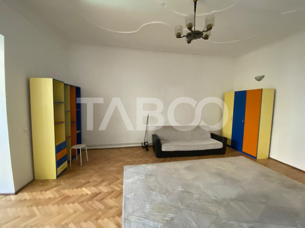 Garsoniera de inchiriat pe str. Daliei Sibiu