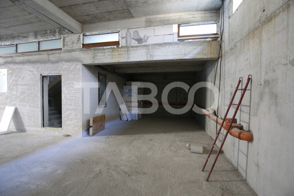 Spatiu comercial nou de inchiriat 270mp zona centrala Sibiu