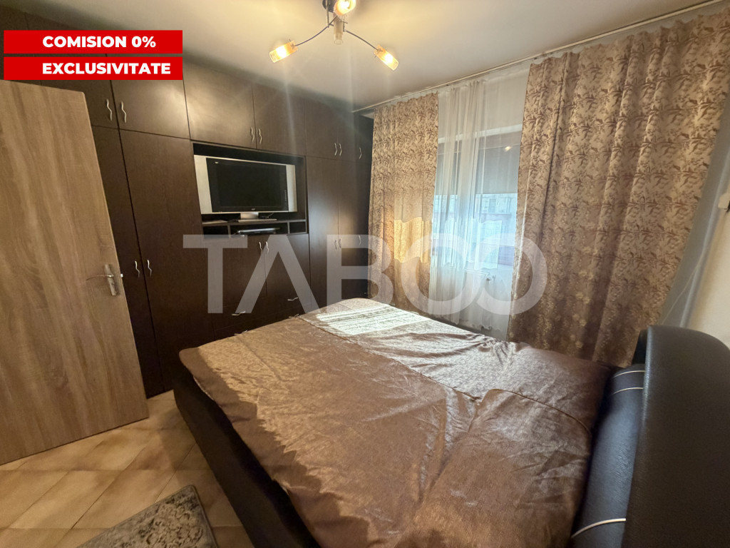Apartament decomandat 80 mpu 3 camere 2 bai etaj 2 zona 1 De