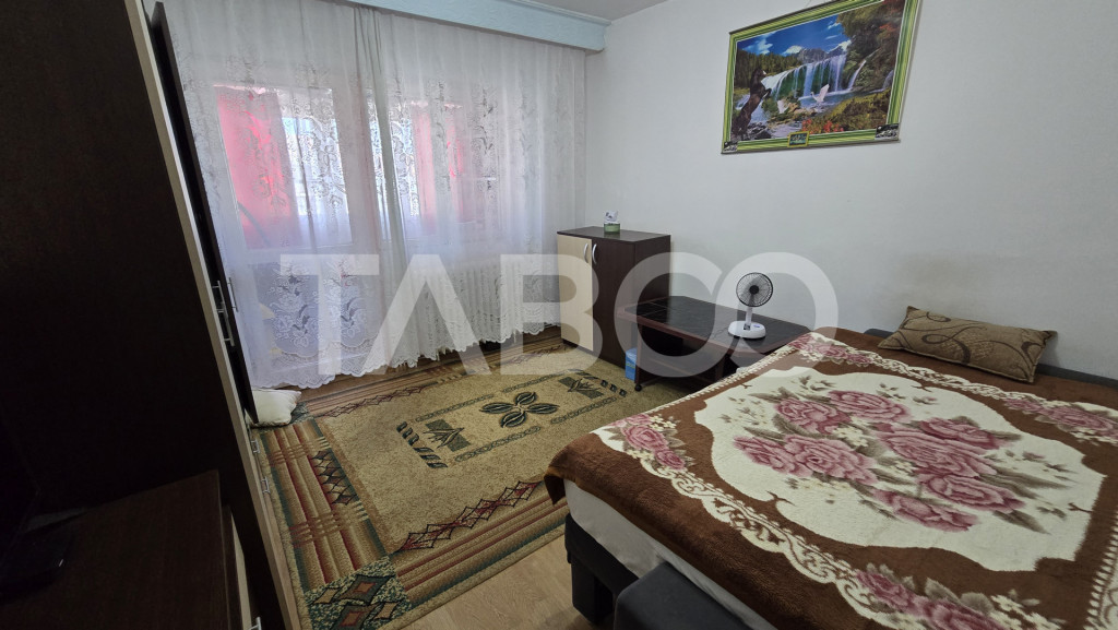 Apartament cu 2 camere decomandate de vanzare in Cartierul S