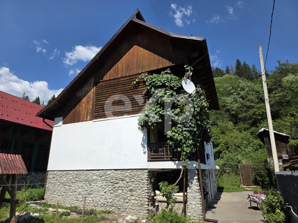 Proprietate de vânzare în Voineasa, jud. Vâlcea – aproa