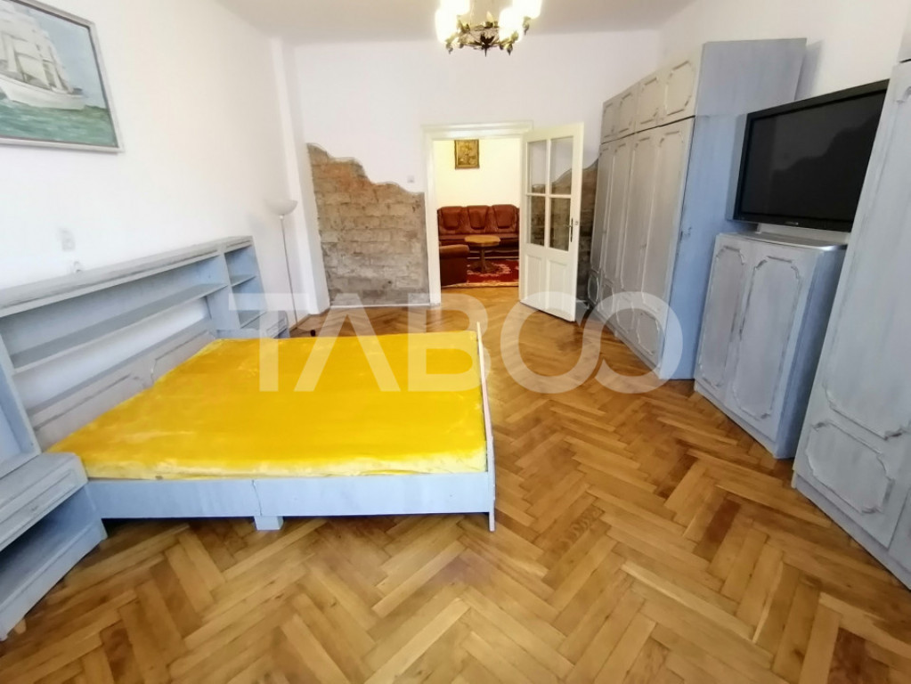 Apartament de vanzare la casa 2 camere 58 utili in Orasul de