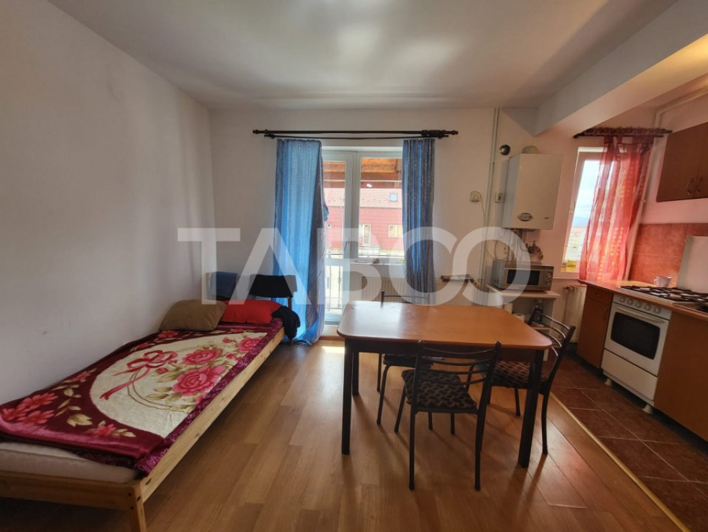 Apartament de 82mp utili cu 4 camere de vanzare in zona Raho