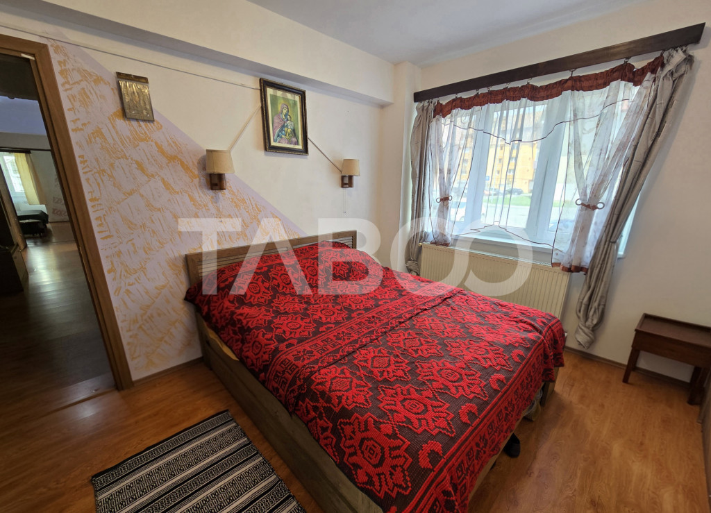 Apartament decomandat 3 camere 2 bai 66 mp parcare boxa Tere