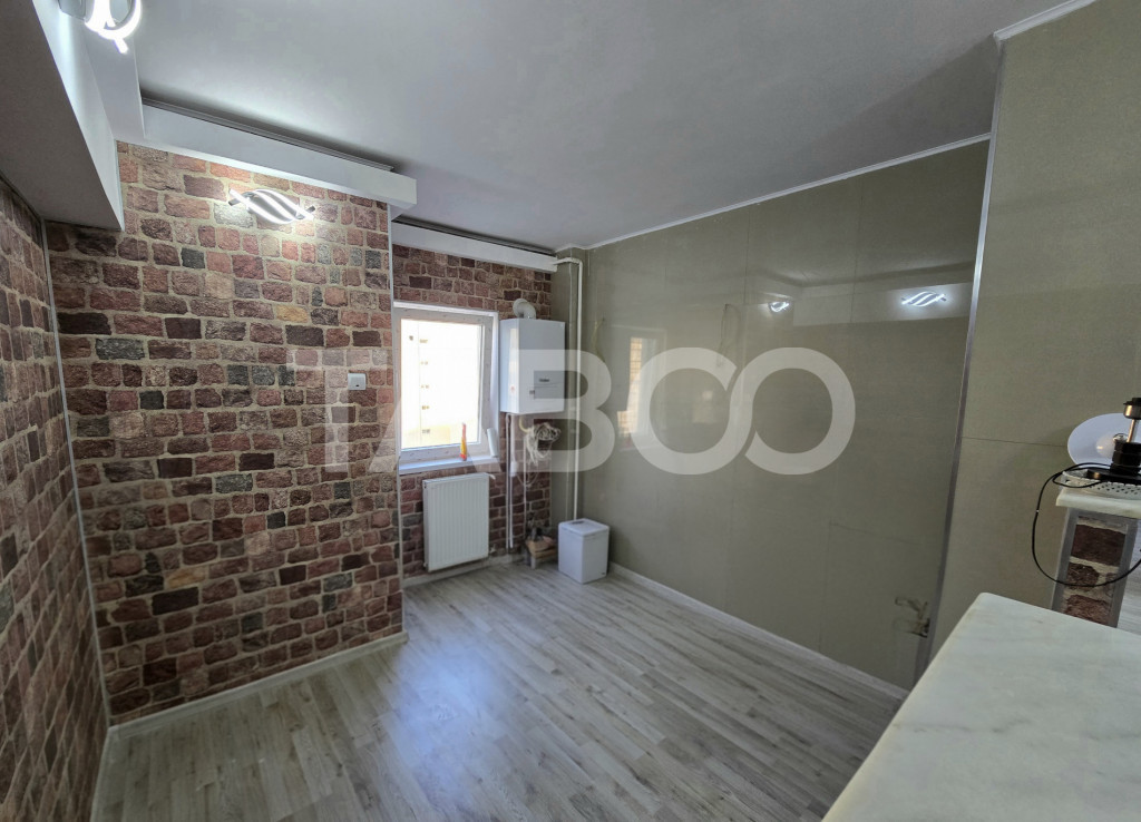Apartament 3 camere decomandat 2 bai balcon Mihai Viteazul S