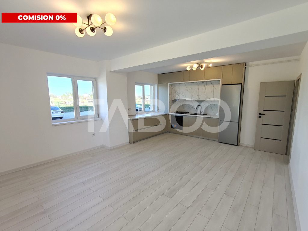 Apartament decomandat 3 camere - la cheie - intabulat - Comi