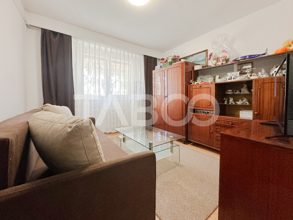 Apartament 2 camere decomandate de vanzare cartier Gheorghen