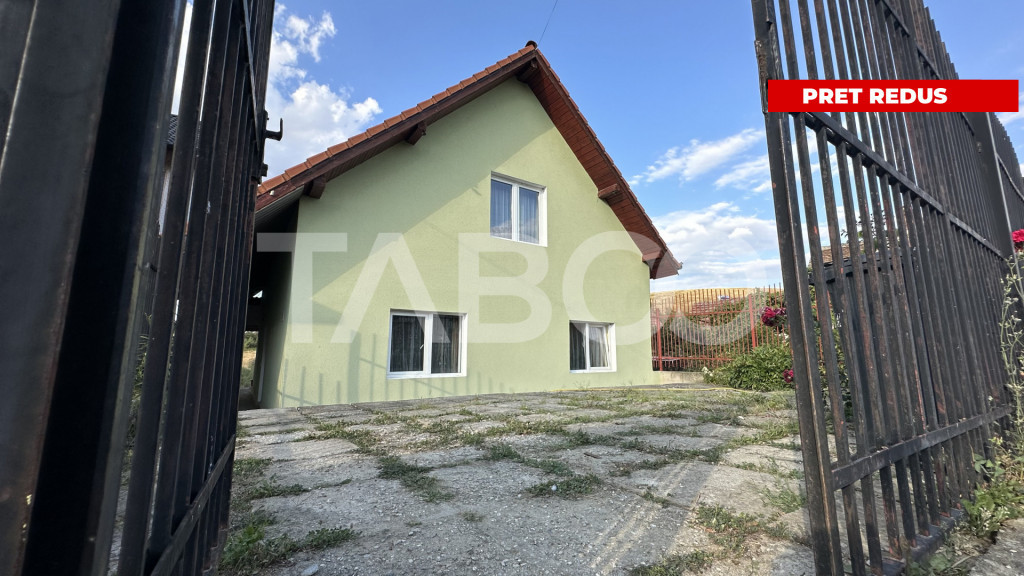 Casa individuala 4 camere cu intrare de la 2 strazi Poplaca