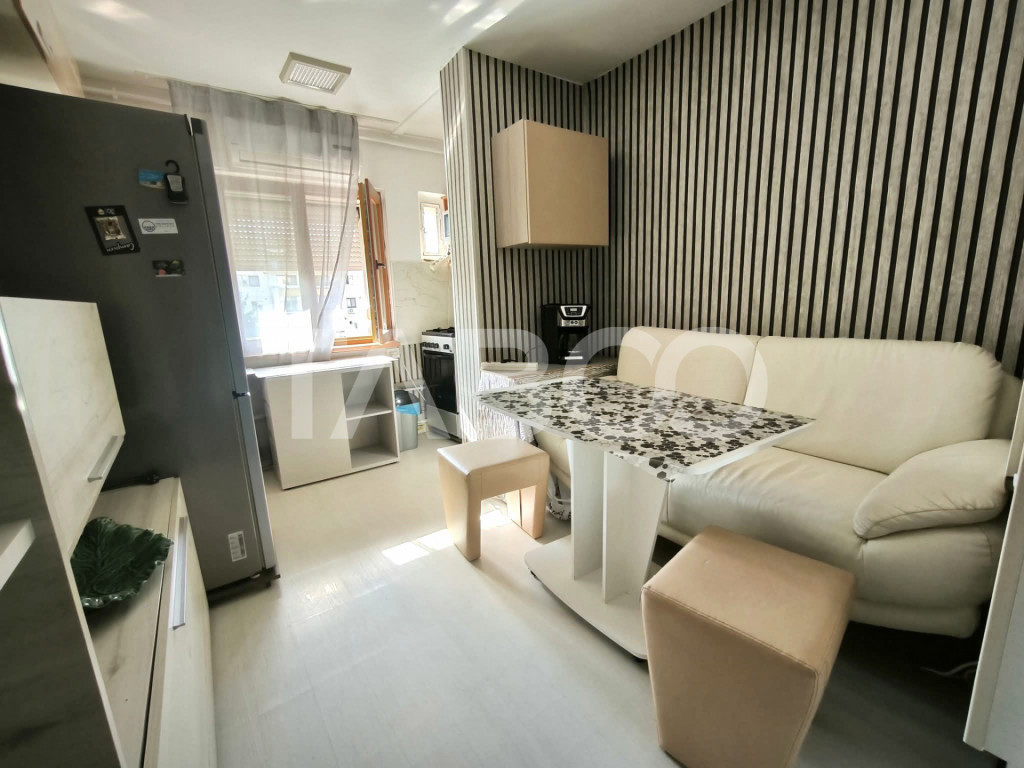Apartament cu 3 camere Intre Lacuri 2 balcoane parcare beci