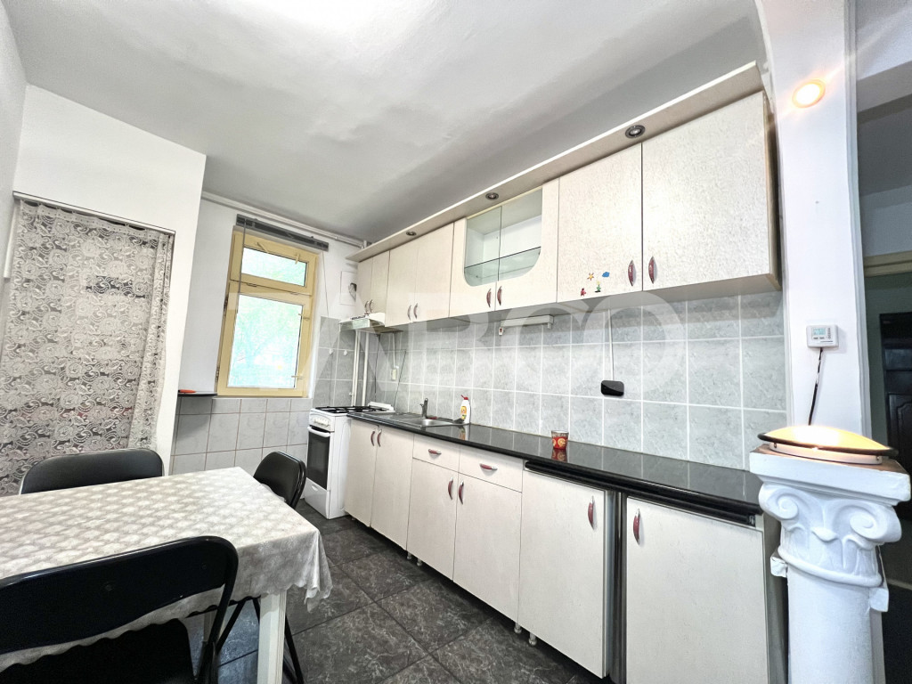 Apartament cu 3 camere in Gheorgheni zona Piata Mercur balco