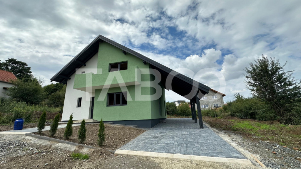 Casa individuala 5 camere de vanzare curte 500 mpu 127 mpu
