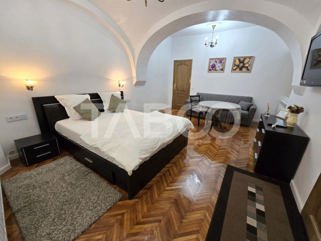 3 garsoniere functionale in regim hotelier in Centrul Istori