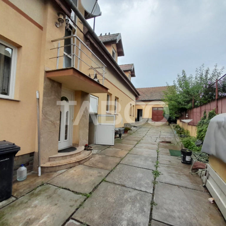 Liniste Spatiu Ritm- Casa individuala de vanzare
