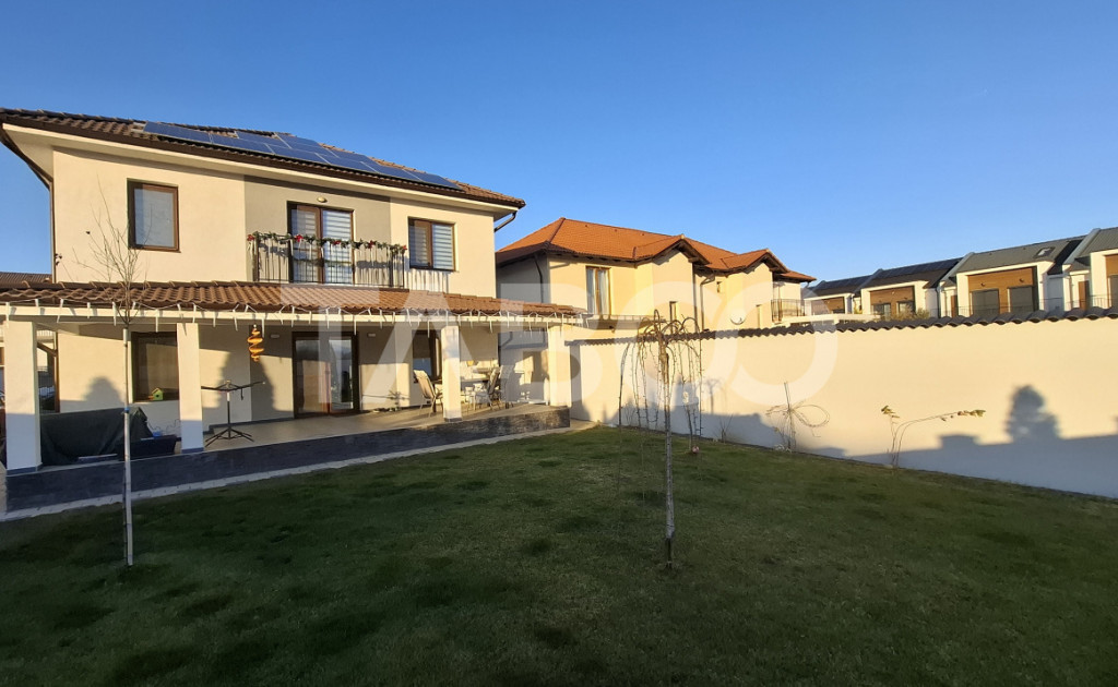 Casa de vanzare individuala 5 camere 172 mp langa Padurea Du