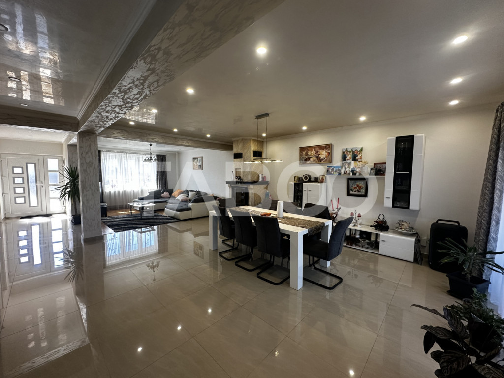 Casa individuala de vanzare 233 mpu si teren de 1000 mp in S