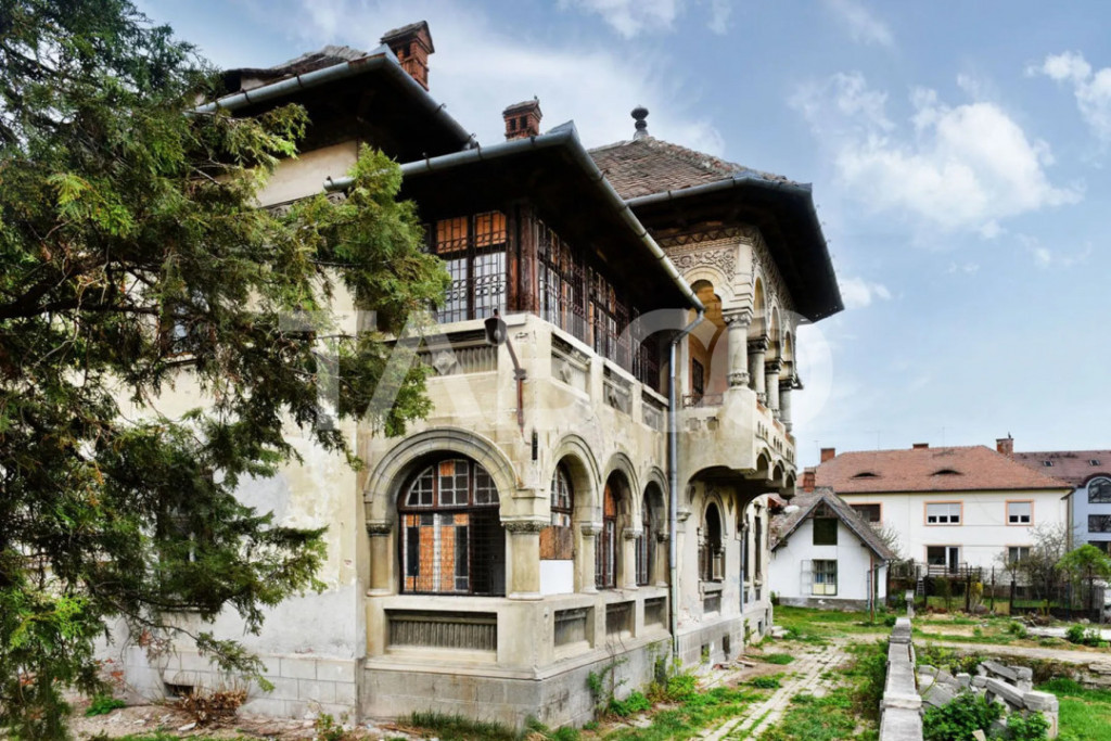Vila interbelica isi asteapta cu speranta tacuta noul propri