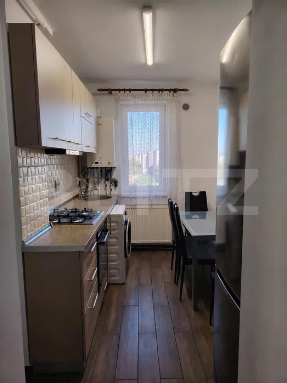 Inchiriere apartament, 2 camere , loc de parcare, zona Mate