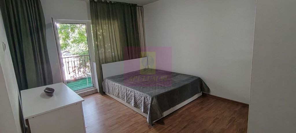 Apartament 3 camere 13 Septembrie- Novaci.