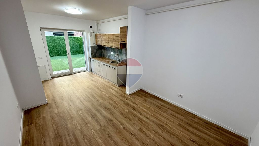 Apartament cu 2 camere de închiriat în zona Orasul Vechi