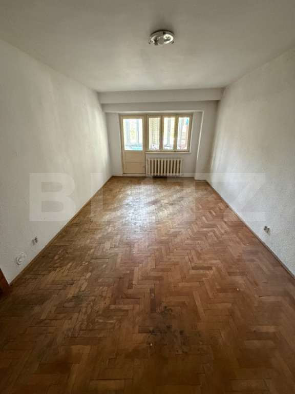 Apartament 3 camere, 70 mp, zona Independenței