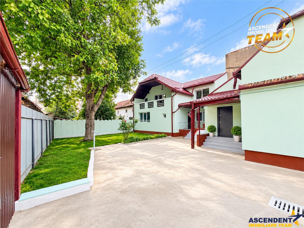 2 case pe aceeasi proprietate, renovate 2026, facilitati: pl