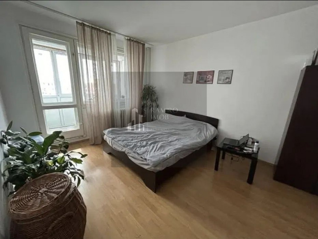 Apartament 2 camere | 65 mp | 5 minute de metrou | Potențial excele