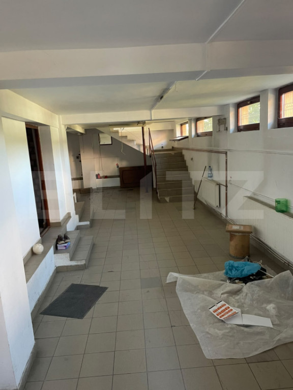 Spatiu industrial, 280 mp, zona Burdea