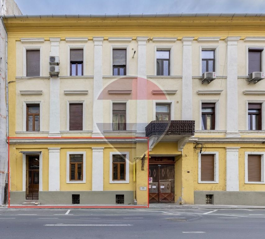 Spațiu comercial amplasat la cativa pasi de Primarie-Episcopiei 1