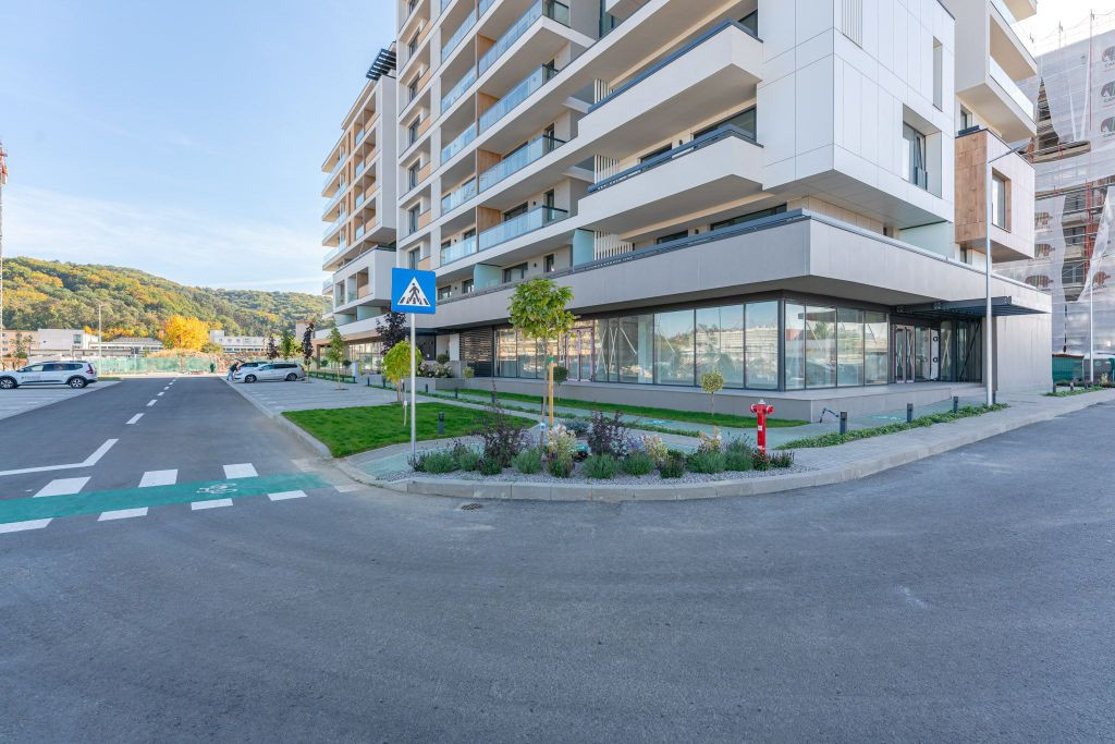 Spațiu Comercial Bartolomeu | 159 mp | Parter | Vitrină Stradală
